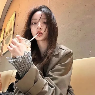 桃花映江山